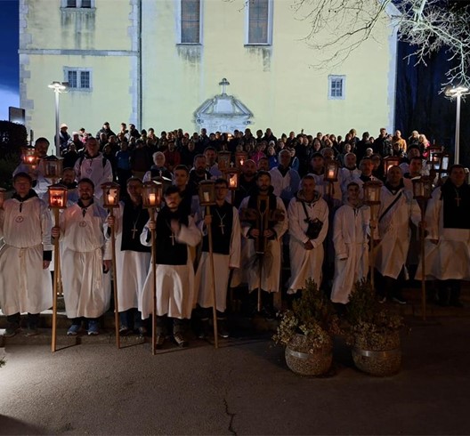  Održan 11. noćni križni put po Samoboru i okolici